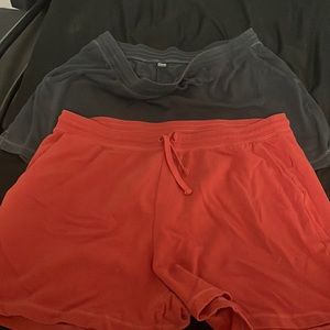 2 pair!! Old Navy 2x/XXL terry shorts.